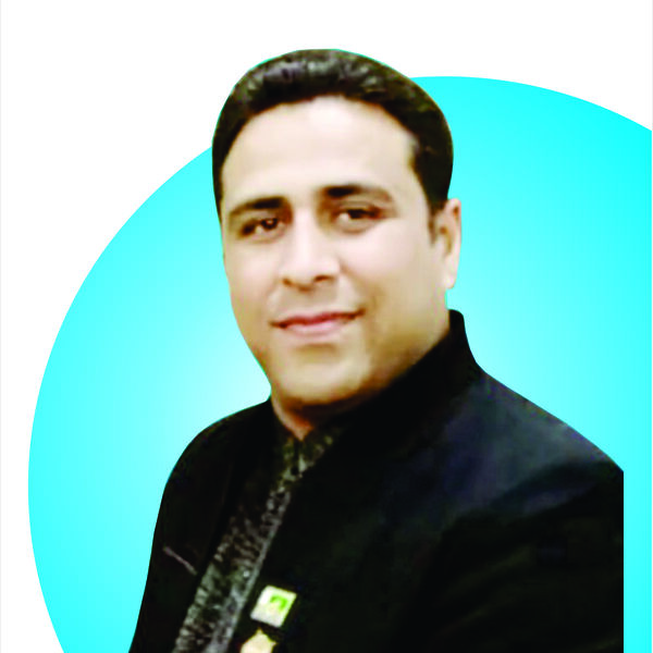 Dr. Fazal Hanan